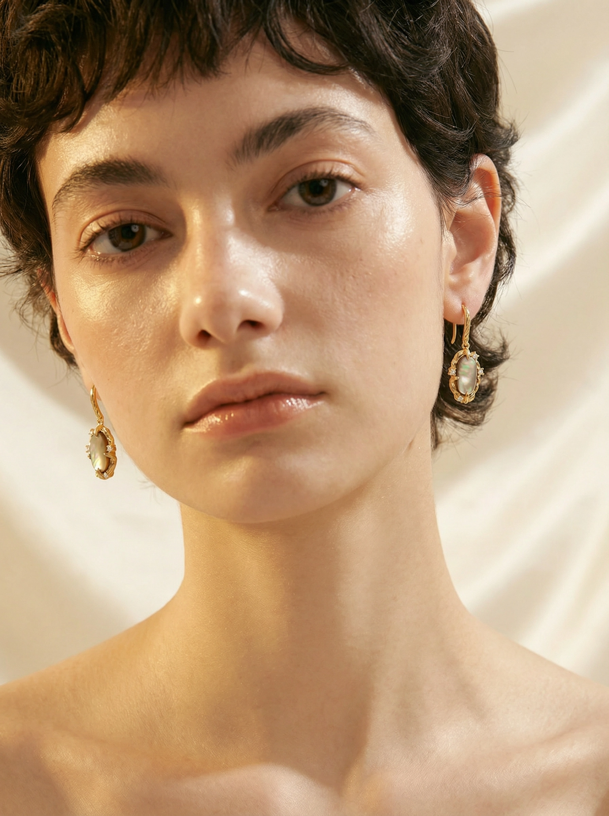 Perlage Nacre Drop Earrings