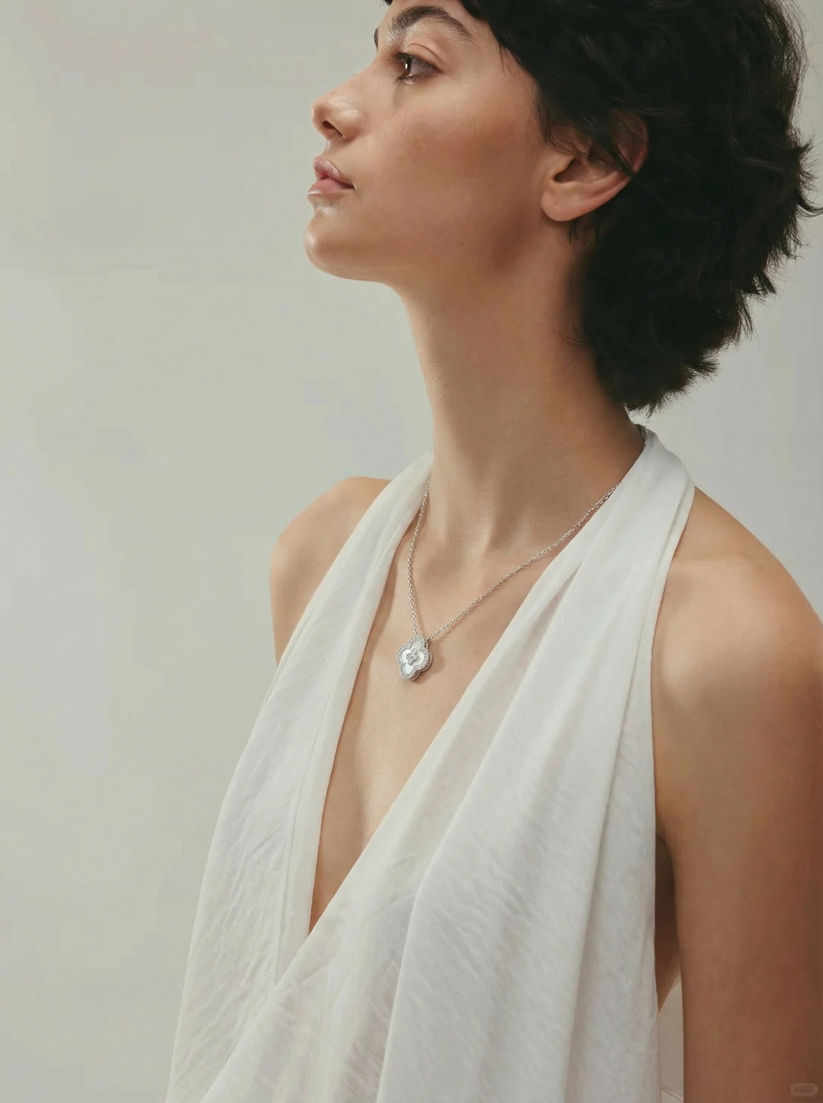 Collier pendentif Trèfle à quatre feuilles porte-bonheur
