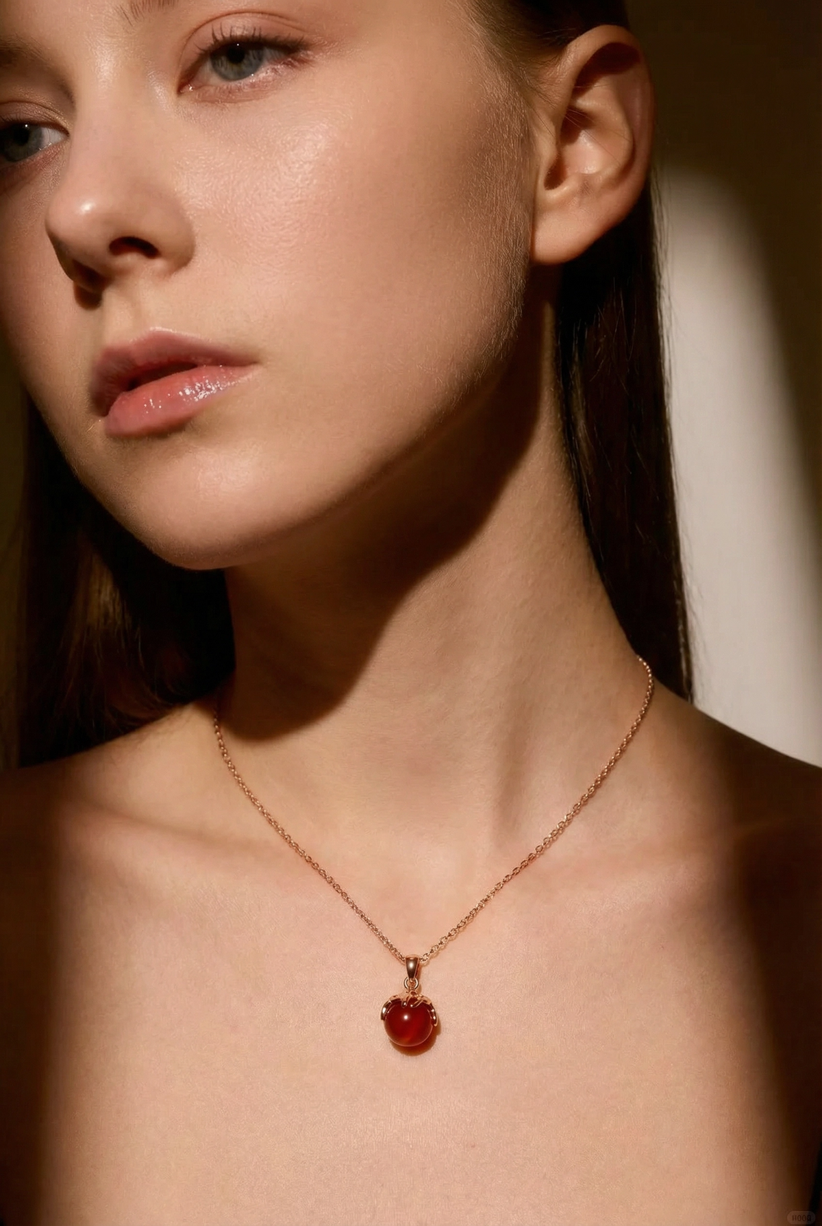 Molten Rouge Red Agate Pendant Necklace